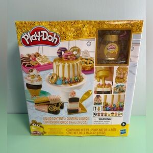 Play Doh Collection Gold Star Baker Cake Playset with Play-Doh Drizzle, Kids Art